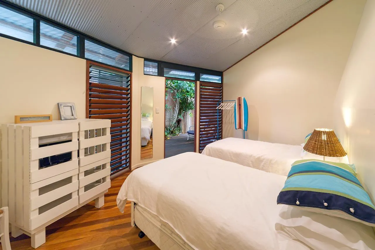 The Dome House Bed & Breakfast Coolum Beach
